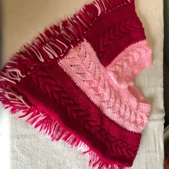 Child’s Pink crochet pancho - Picture 2 of 8